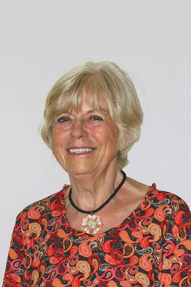 HELGA YOUNG-RARDEN